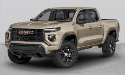 2023 GMC Canyon Denali