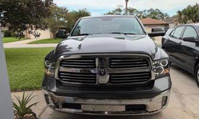 2016 Ram 1500 SLT