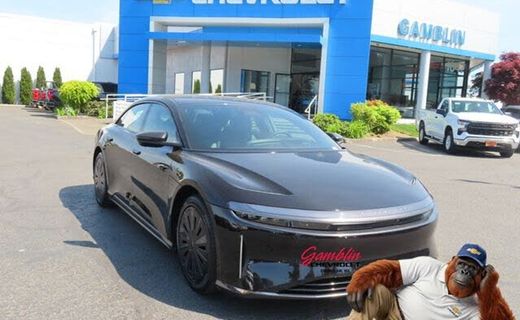 2025 Lucid AIR Pure