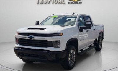 2026 Chevrolet Silverado HD LT