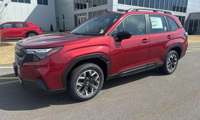 2026 Subaru Forester Base Plus