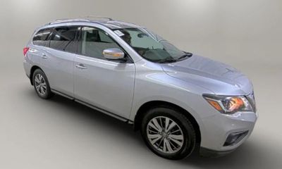 2018 Nissan Pathfinder S