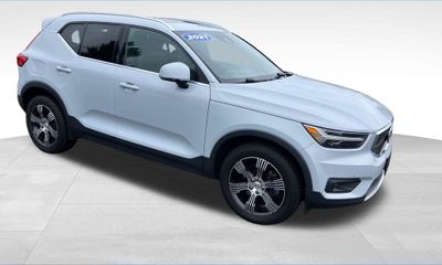 2021 Volvo XC40 Inscription