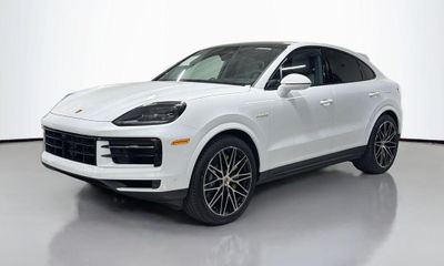2026 Porsche Cayenne E Hybrid Coupe