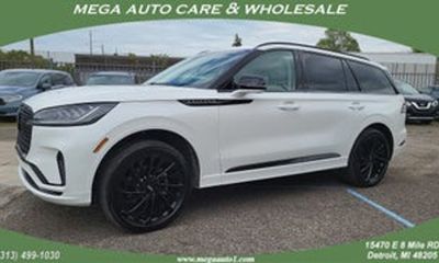 2026 Lincoln Aviator Base