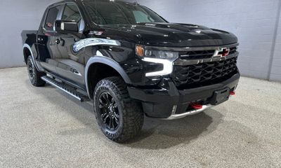 2024 Chevrolet Silverado ZR2