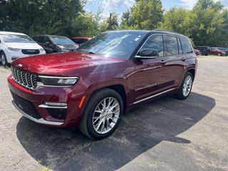 2025 Jeep Grand Cherokee Summit