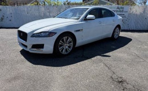 2018 Jaguar XF Premium