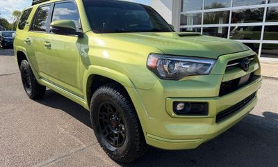 2023 Toyota 4RUNNER TRD Sport