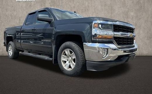 2017 Chevrolet Silverado LT