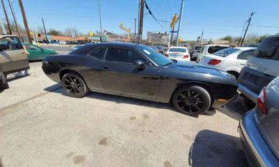 2011 Dodge Challenger Base