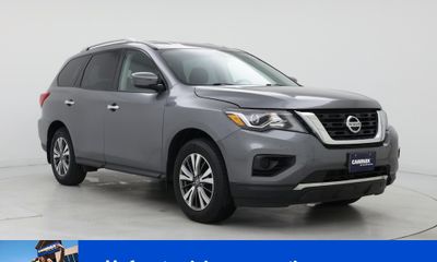 2020 Nissan Pathfinder S