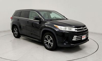 2019 Toyota Highlander LE Plus