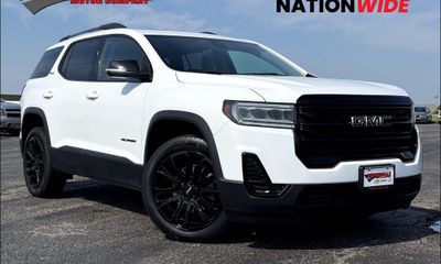 2023 GMC Acadia SLE