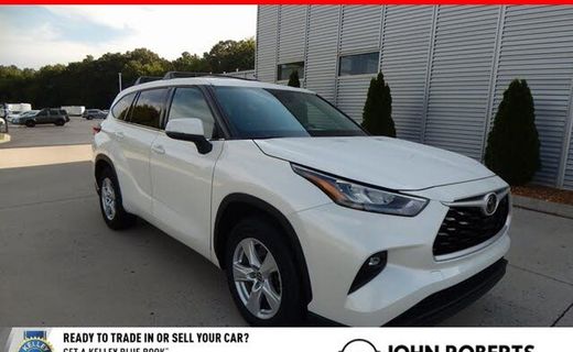 2020 Toyota Highlander LE