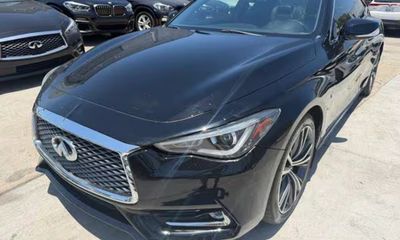 2017 Infiniti Q60 30T Premium Coupe