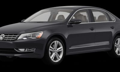 2012 Volkswagen Passat SEL