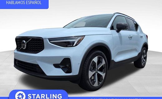 2026 Volvo XC40 Plus Dark