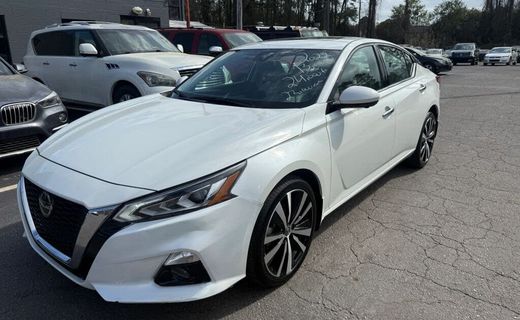 2022 Nissan Altima Platinum