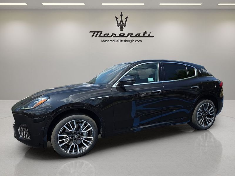 2025 Maserati Grecale — a typically priced live listing