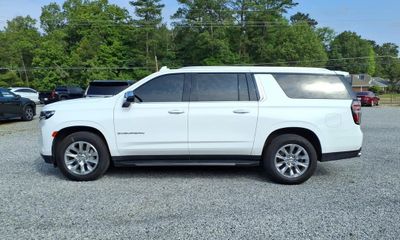 2022 Chevrolet Suburban Premier