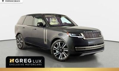2025 Land Rover Range SE