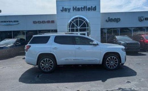 2022 GMC Acadia AT4