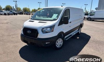 2025 Ford Transit LOW Roof