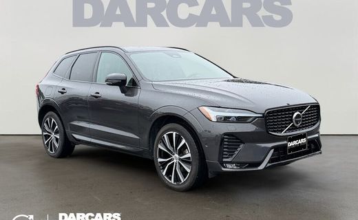 2024 Volvo XC60 Plus Dark
