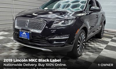 2019 Lincoln MKC BLK Label