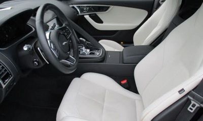 2021 Jaguar F-Type R Dynamic