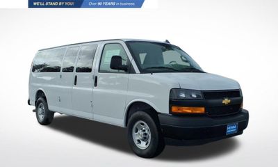 2026 Chevrolet Express LS EXT