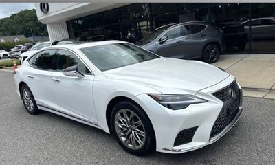 2022 Lexus LS 500 Core