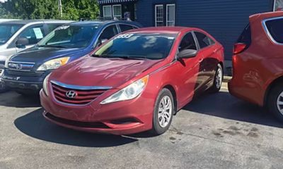 2011 Hyundai Sonata Middle LOW Level