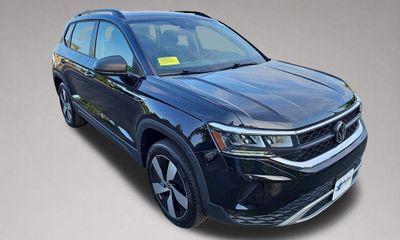 2024 Volkswagen Taos 4Motion S