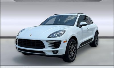 2018 Porsche Macan S