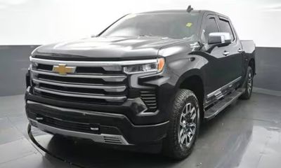 2023 Chevrolet Silverado High Country