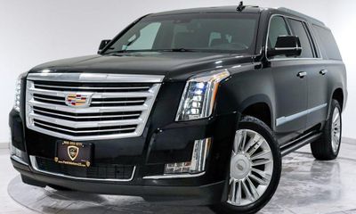 2018 Cadillac Escalade ESV Platinum