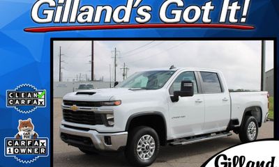2025 Chevrolet Silverado HD LT