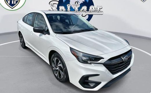 2025 Subaru Legacy Base