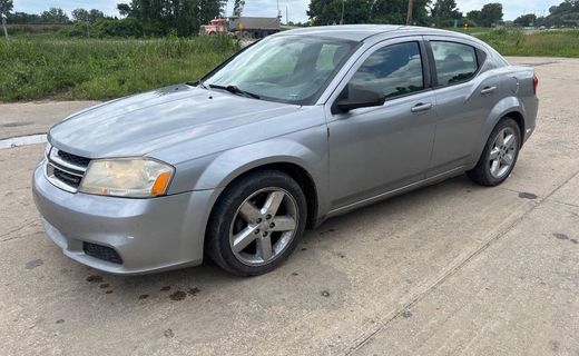 2013 Dodge Avenger SE