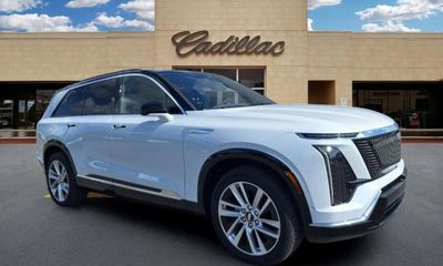 2027 Cadillac Vistiq Luxury