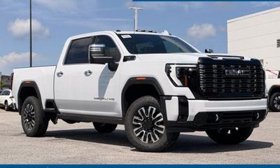 2026 GMC Sierra HD Denali Ultimate