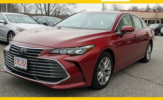 2022 Toyota Avalon XLE