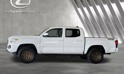 2023 Toyota Tacoma SR5