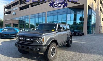 2024 Ford Bronco Black Diamond