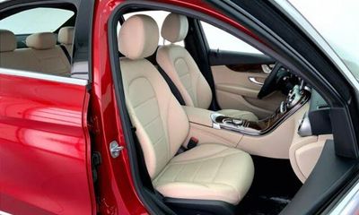 2018 Mercedes-Benz C-Class C300