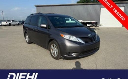 2016 Toyota Sienna XLE
