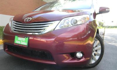 2014 Toyota Sienna Limited 7 Passenger