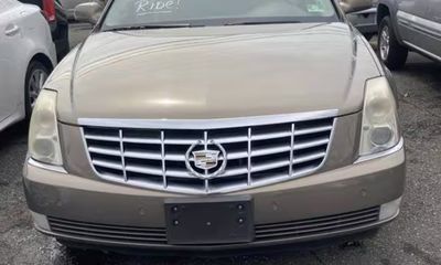 2006 Cadillac DTS Luxury II